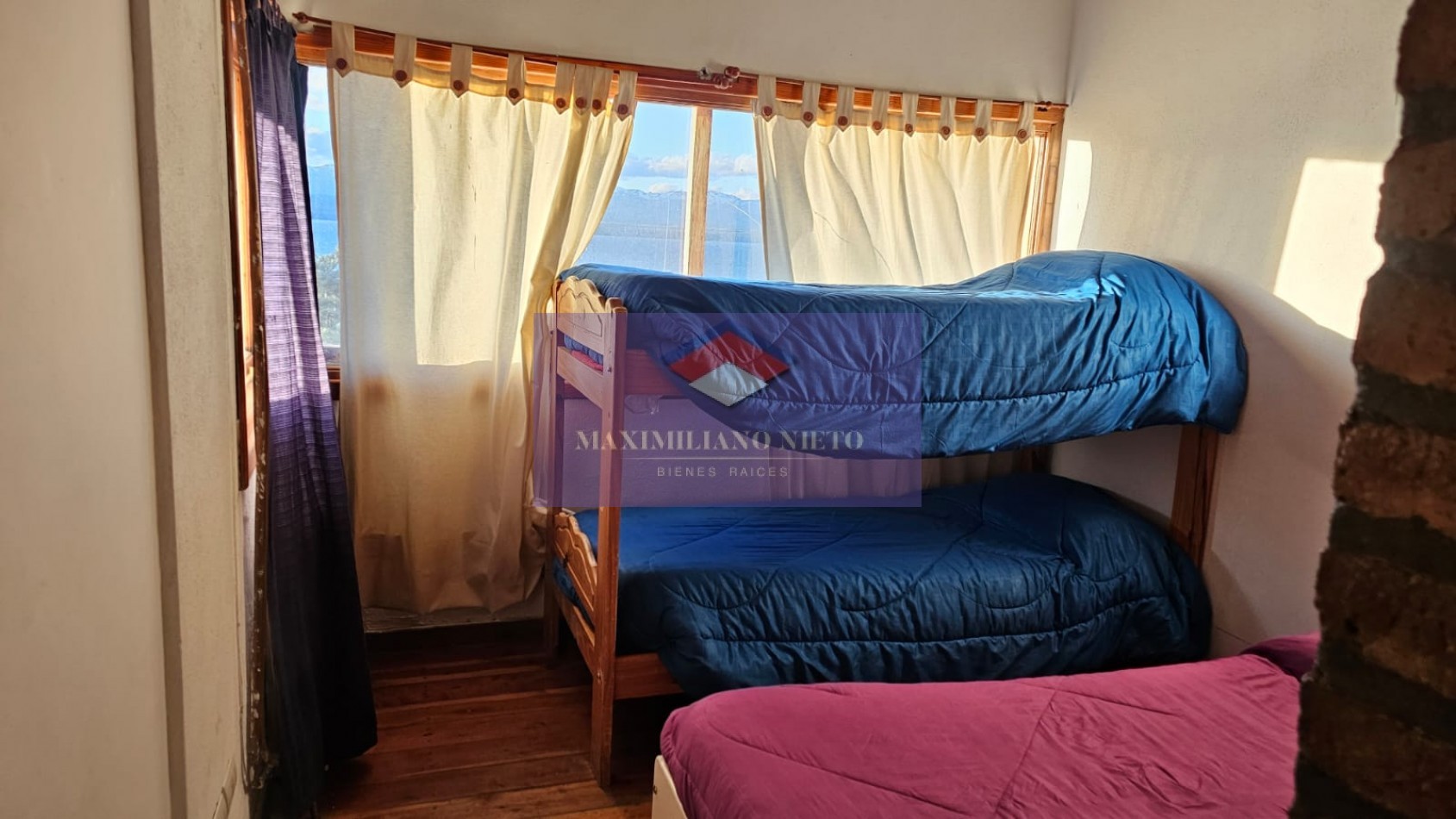2 CASAS CON VISTA AL LAGO