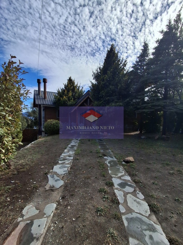 2 CASAS CON VISTA AL LAGO