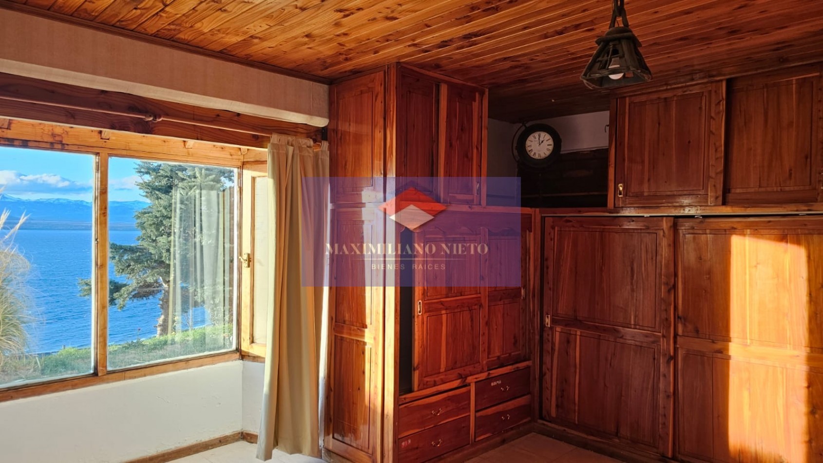 2 CASAS CON VISTA AL LAGO