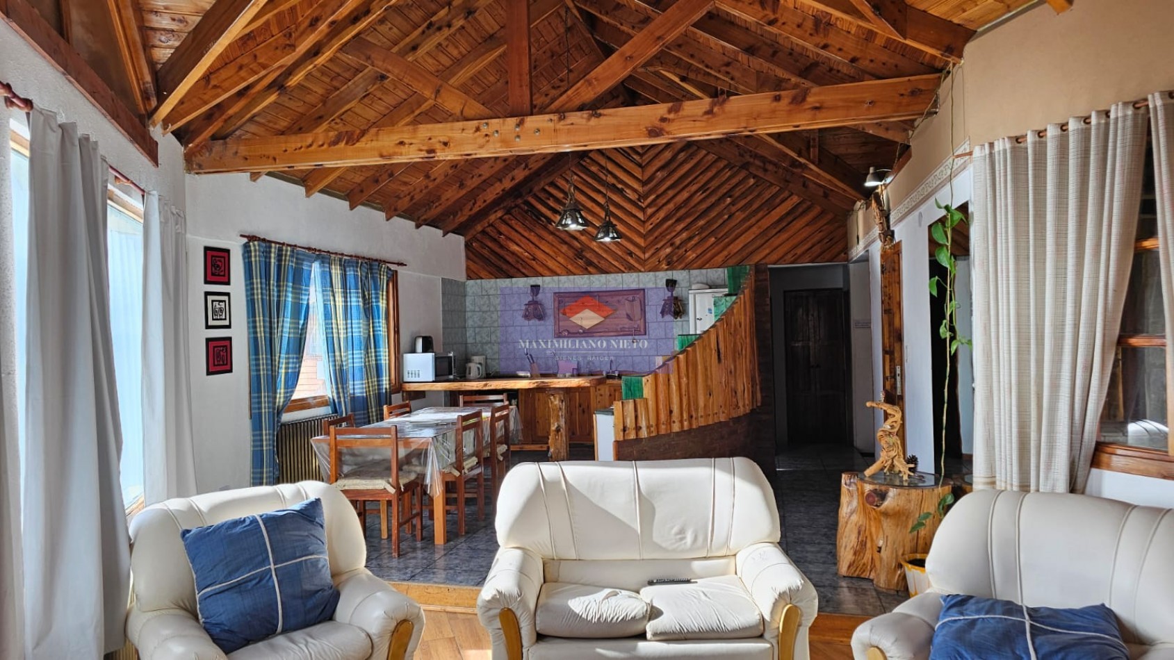 2 CASAS CON VISTA AL LAGO