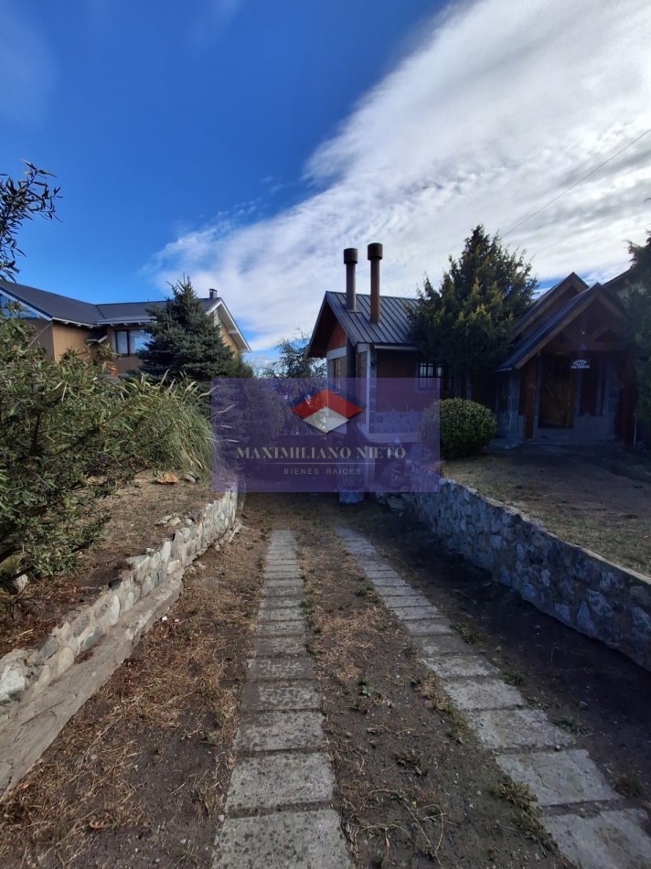 2 CASAS CON VISTA AL LAGO