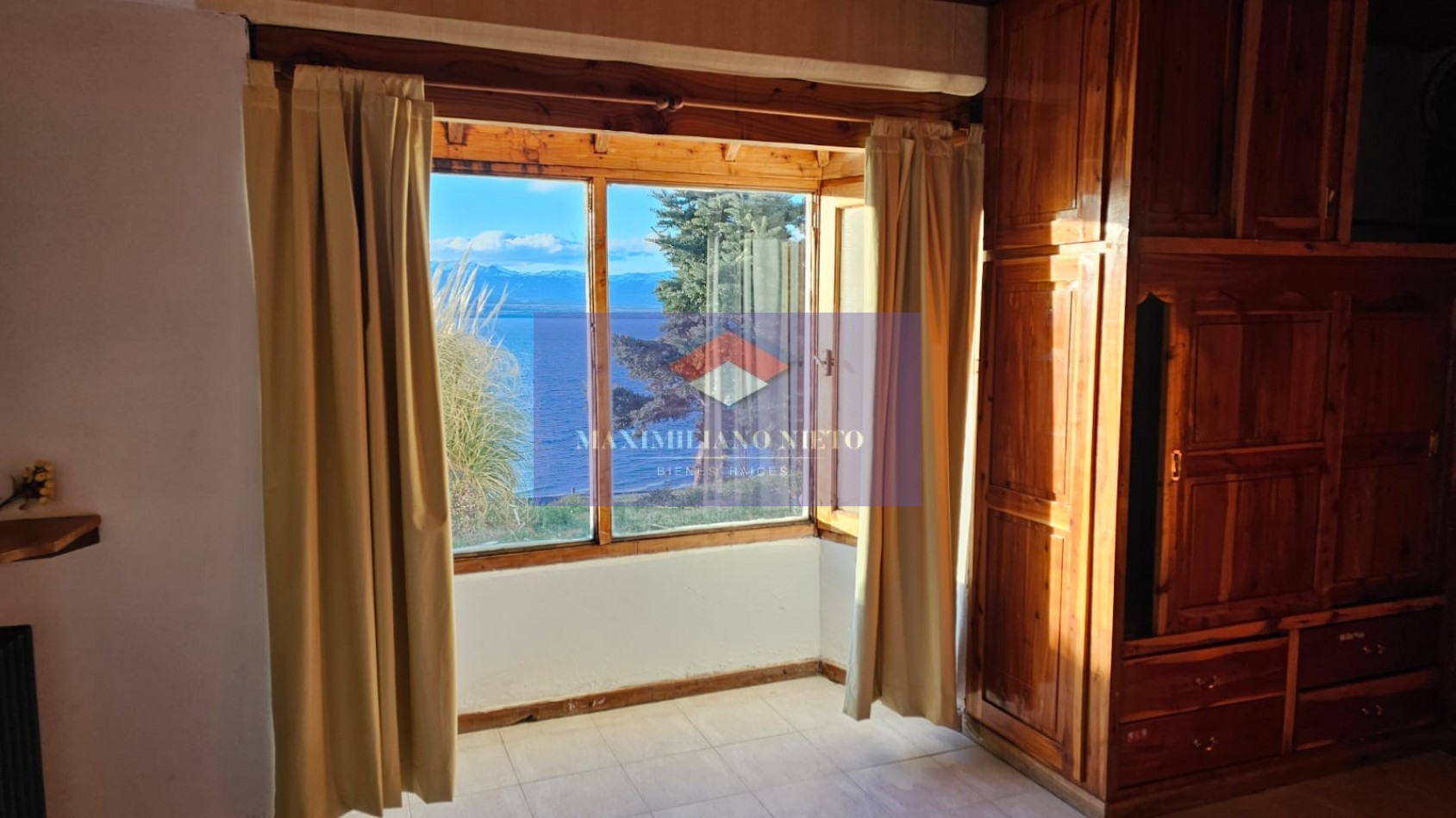 2 CASAS CON VISTA AL LAGO
