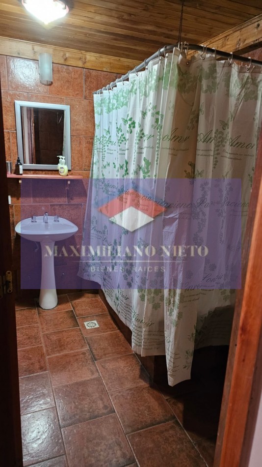 2 CASAS CON VISTA AL LAGO